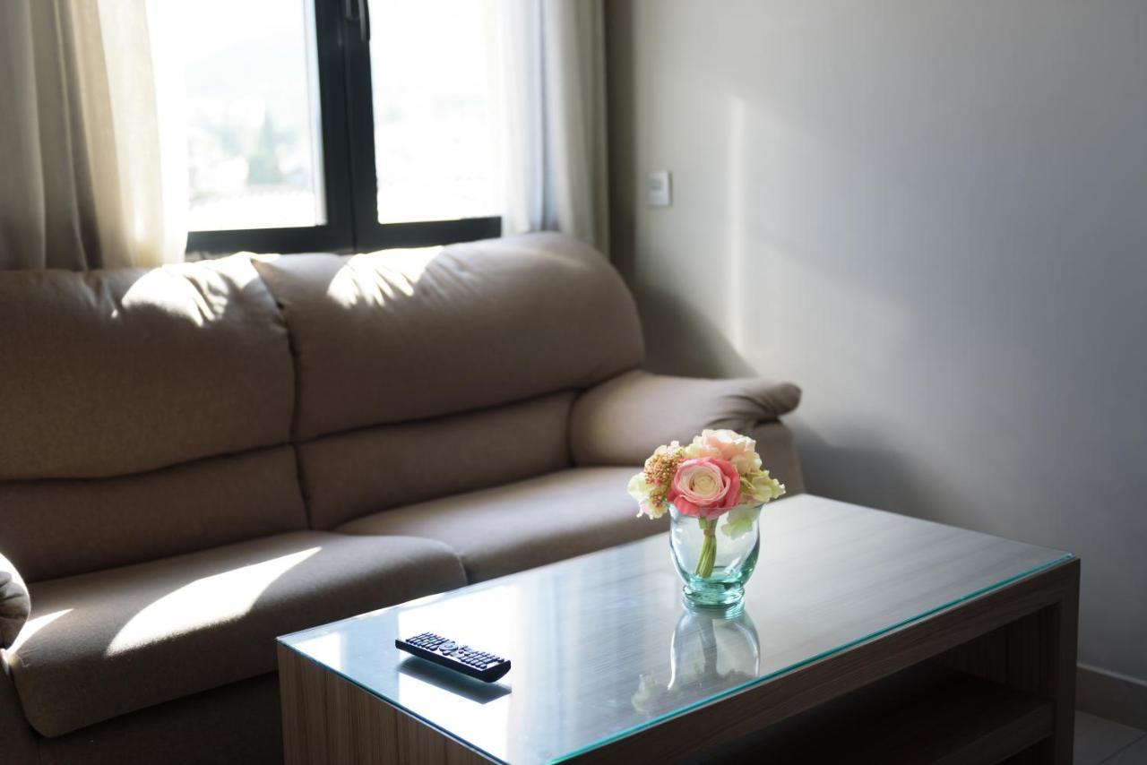 Apartamentos Santa Clara Alhaurín de la Torre Εξωτερικό φωτογραφία