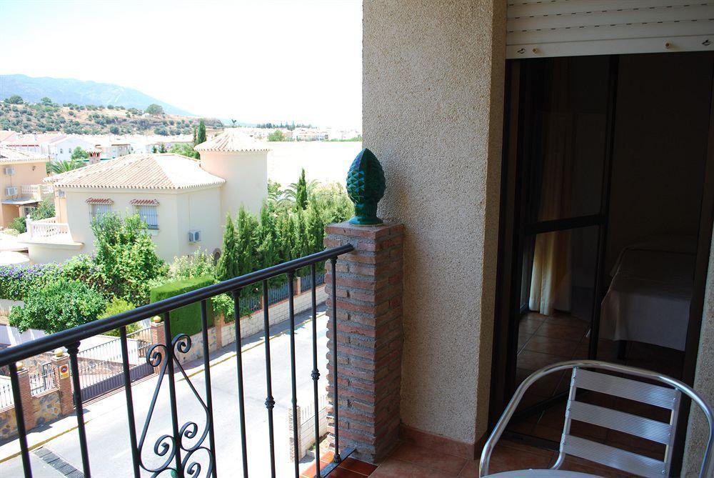 Apartamentos Santa Clara Alhaurín de la Torre Εξωτερικό φωτογραφία