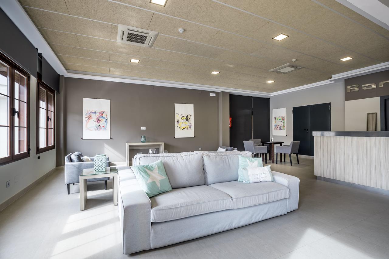 Apartamentos Santa Clara Alhaurín de la Torre Εξωτερικό φωτογραφία
