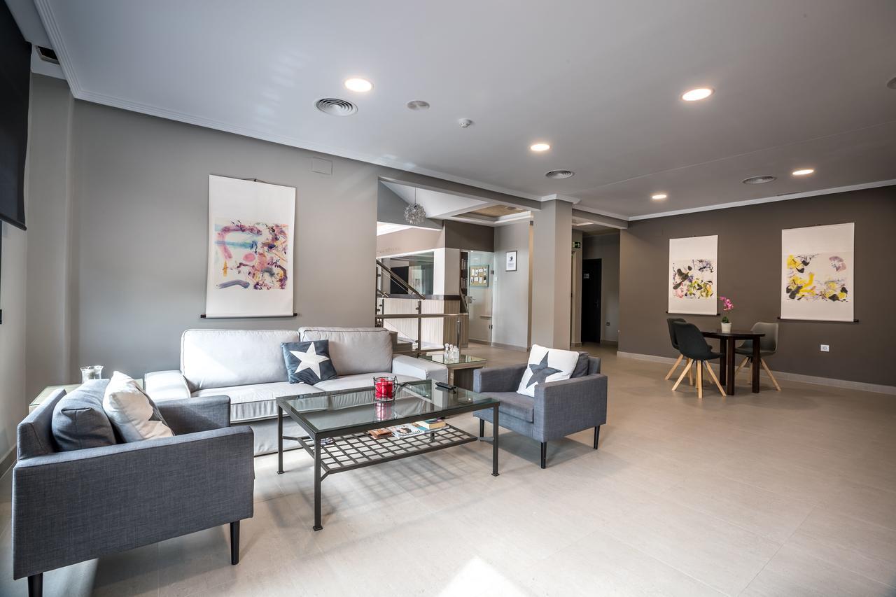 Apartamentos Santa Clara Alhaurín de la Torre Εξωτερικό φωτογραφία